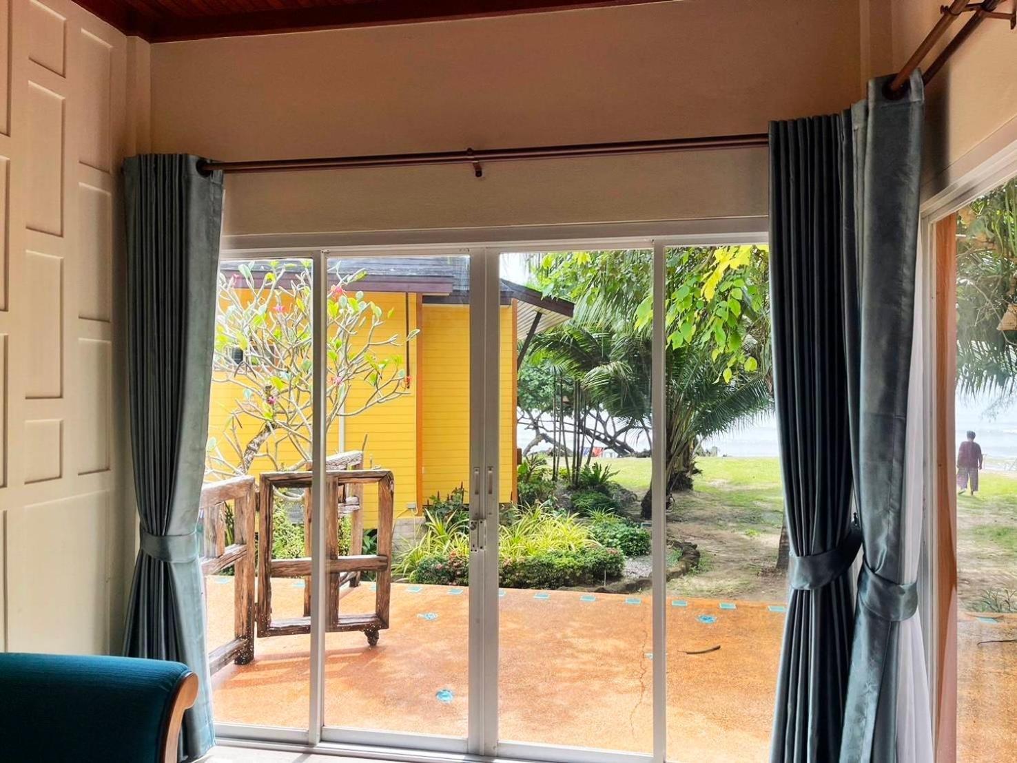Coconut Beach Resort, Koh Chang Room photo